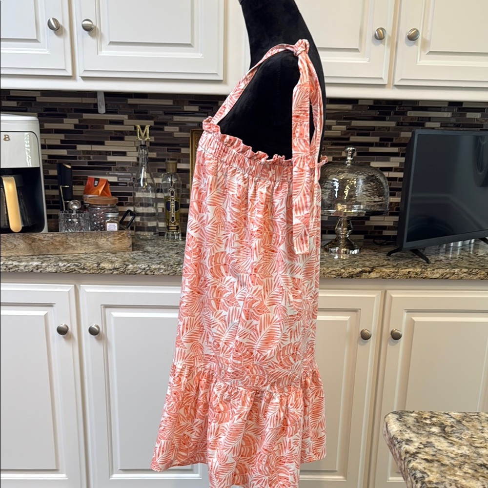 EE:SOME Coral Leaf Pattern Sundress size lg - Picture 2 of 5